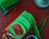 Foto langkah ke 5 dari resep Roti Tawar Pandan Kukus No Mixer No Ulen.