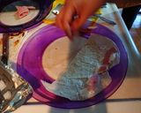 Foto del paso 2 de la receta: Rollitos de queso philadelphia con jamón
