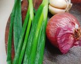 Hình bước làm 1 của món Bầu om trứng lộn