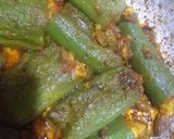 A picture of step 2 of Paneer filled ridgeguard & flower pakoda in chilli tomato gravy.