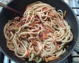 Foto del paso 3 de la receta: Fideos con verduras al wok