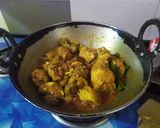 A picture of step 2 of Palak Chicken.