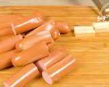 Фото кроку 4 до Булочки с сосисками из дрожжевого теста. Мягкие и пышные | Sausage buns from yeast dough.
