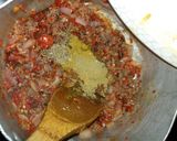 A picture of step 9 of Nigerian carrot fried rice with minced meat soup.