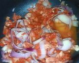 A picture of step 1 of Couscous Jollof.