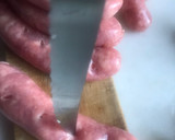 Foto del paso 3 de la receta: Salchichas con tomate y huevo
