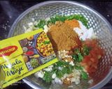 A picture of step 4 of Cheese Burst Maggie Bhajiya (Fritters).