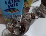 Foto langkah ke 4 dari resep Ice Choco + Ice Mocca Latte ala Mama Zazizu.
