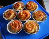 Foto langkah ke 3 dari resep Rose apple pie.