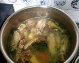 Foto langkah ke 3 dari resep Sup Ayam Istimewa.