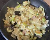 Foto del paso 1 de la receta: Pollo al curry con manzana