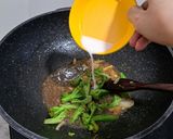 Foto langkah ke 5 dari resep Cah Brokoli Bawang Putih.