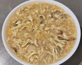 A picture of step 1 of Fish Maw Soup.