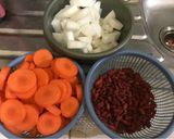 Foto langkah ke 1 dari resep Soup lobak bakkut.