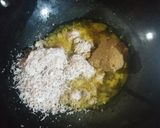 Foto langkah ke 2 dari resep Ayam Goreng Serundeng.