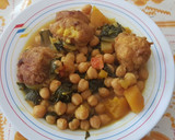 Foto del paso 4 de la receta: Potaje de garbanzos con buñuelos de bacalao