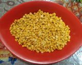 A picture of step 1 of Chana Daal Lauki.