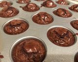 A picture of step 5 of Easy Brownie Bites.