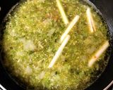 A picture of step 5 of Veg. Coriander Lemon Soup with Paneer and Lemongrass.