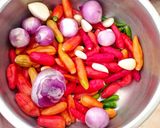 Foto langkah ke 1 dari resep Sambal bawang awet.