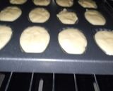 A picture of step 8 of Madeleines.