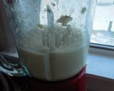 A picture of step 2 of Lychee & Pineapple Gelato.