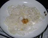 Foto del paso 2 de la receta: Pescado en sartén con papas y hongos