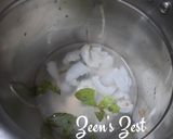A picture of step 2 of Lychee and Mint Juice.