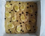 Foto langkah ke 4 dari resep Banana Cake - Moist, No Mixer.