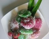Foto langkah ke 4 dari resep Klepon strawberry pandan.