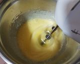 Foto del paso 1 de la receta: Budín de vainilla con chips de chocolate