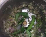 A picture of step 3 of Cabbage poriyal.