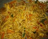Foto langkah ke 5 dari resep Mie Goreng Jawa.