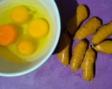 Foto langkah ke 1 dari resep Orak Arik Telur Sosis Mommylicious.