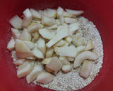 Foto del paso 2 de la receta: Budín de pera y canela