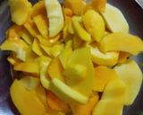 A picture of step 1 of Mango Jam.
