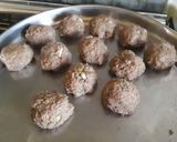 A picture of step 2 of Meat Balls#authormarathon#meatrecipe#.
