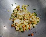 A picture of step 2 of Sabudana Khichdi.