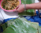 Foto langkah ke 5 dari resep Pepes teri basah kemangi enak.
