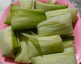 Foto langkah ke 4 dari resep Lepet Jagung Manis dan Gurih.