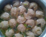 Foto langkah ke 4 dari resep 1.Bakso kuah gurih#Bikinramadanberkesan.