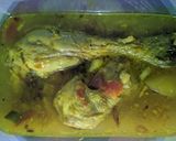 Foto langkah ke 8 dari resep Ayam Kampung Bumbu Kuning.