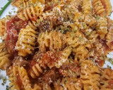 Foto del paso 5 de la receta: Radiatori en salsa Amatriciana