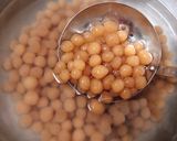 Hình bước làm 4 của món Trân Châu Đường Đen