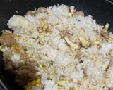 Foto langkah ke 3 dari resep Nasi Goreng Baso Telur.