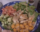 Hình bước làm 1 của món Salad ức gà