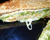 சீஸீ பிரட் ஆம்லெட் ரெசிபி ஸ்டேப் 7 புகைப்படம்