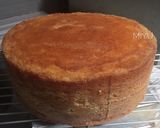 Foto langkah ke 5 dari resep Basic Vanilla Sponge Cake.