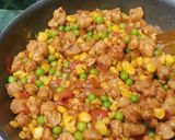 A picture of step 5 of Protein rich Soya chunks Chana daal Masala.