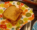 A picture of step 5 of Bread sandwich.